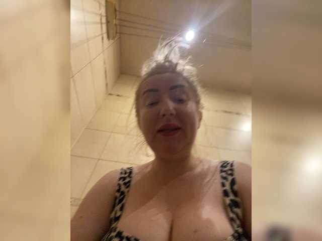 BonnyMyriam – webcam model profile photo