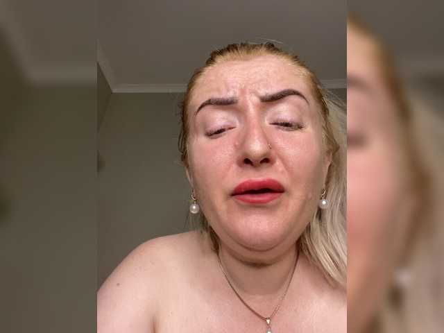 BonnyMyriam Live Cam on BongaCams and RICams