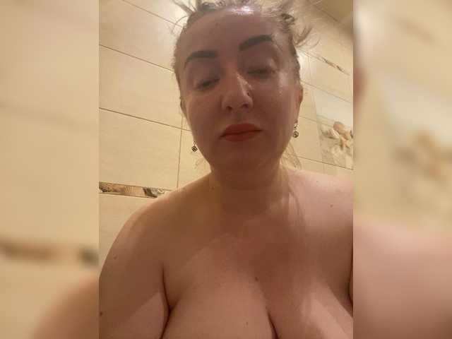 BonnyMyriam – webcam model profile photo