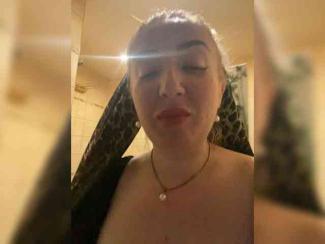 BonnyMyriam BonnyMyriam