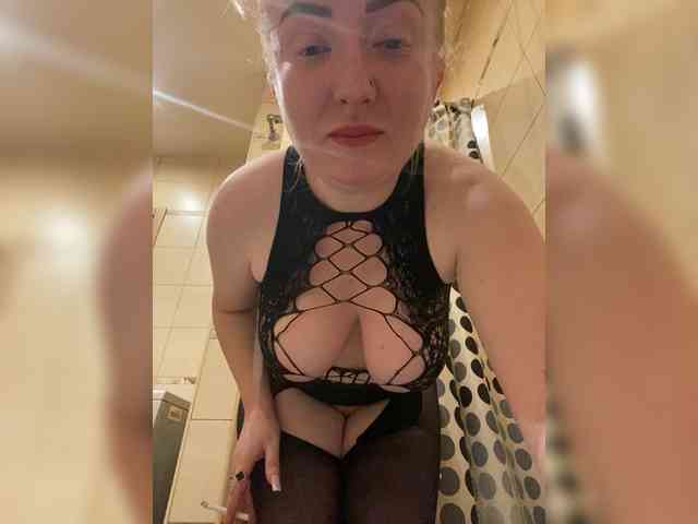 BonnyMyriam BonnyMyriam