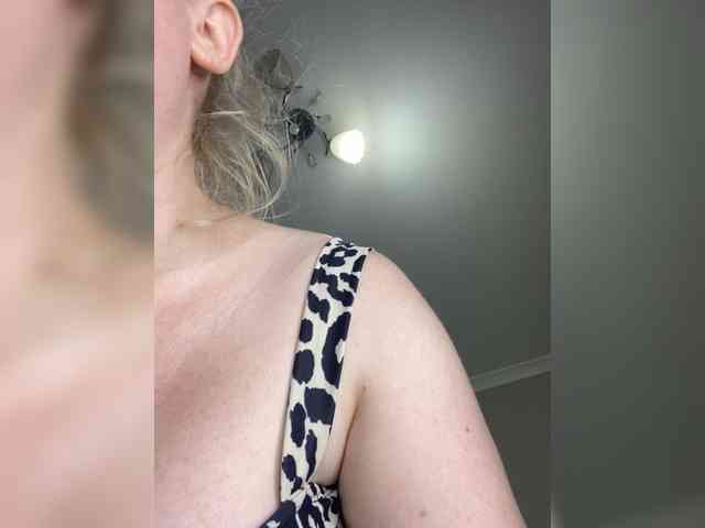 BonnyMyriam BonnyMyriam