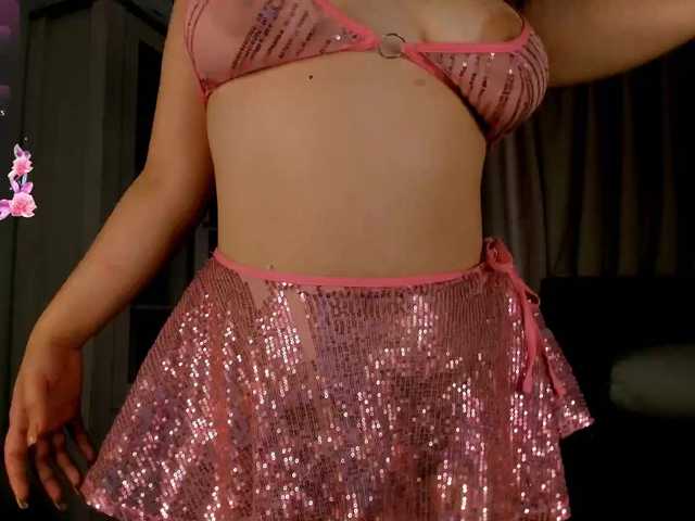 MiaCarmin's BongaCams show and profile