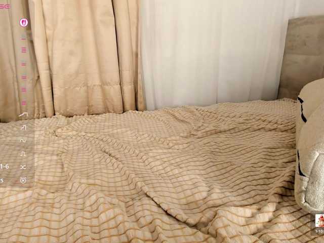 MiaCarmin's BongaCams show and profile