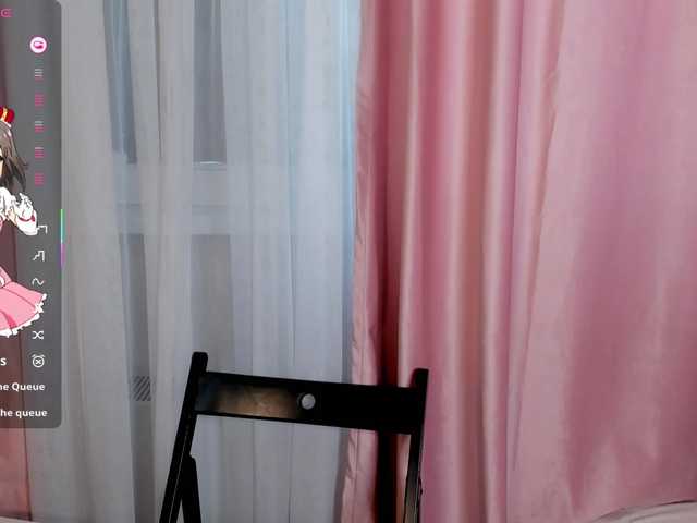 MiaCarmin's BongaCams show and profile