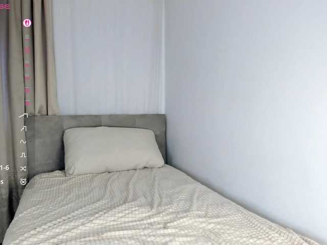 MiaCarmin's BongaCams show and profile