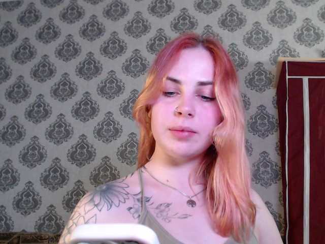 LisaloveX's BongaCams show and profile