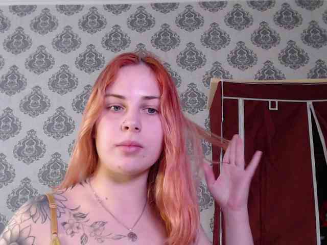 LisaloveX webcam