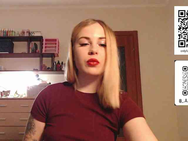 LisaloveX webcam