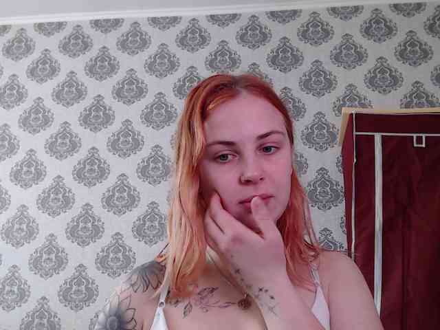 LisaloveX webcam