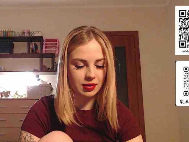LisaloveX webcam