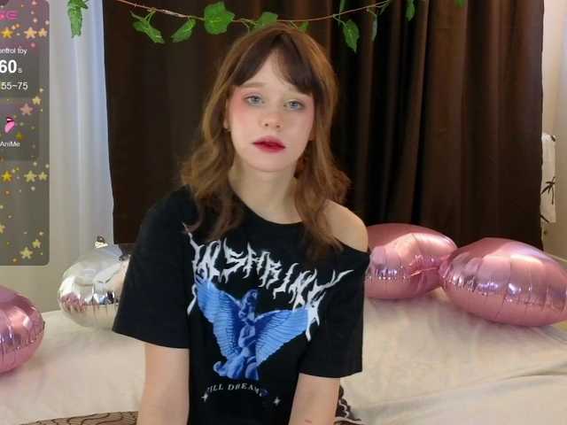 GingerSnapDoll's BongaCams show and profile