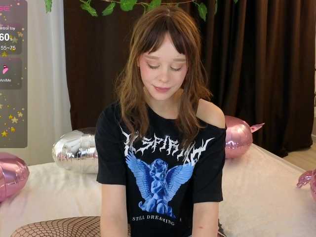 GingerSnapDoll webcam