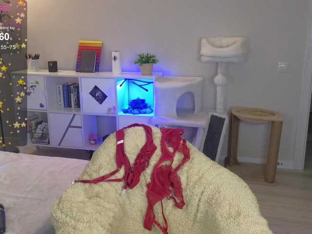 GingerSnapDoll's BongaCams show and profile