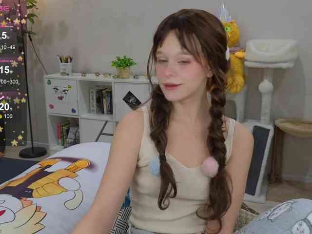 GingerSnapDoll webcam