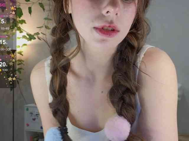 GingerSnapDoll webcam