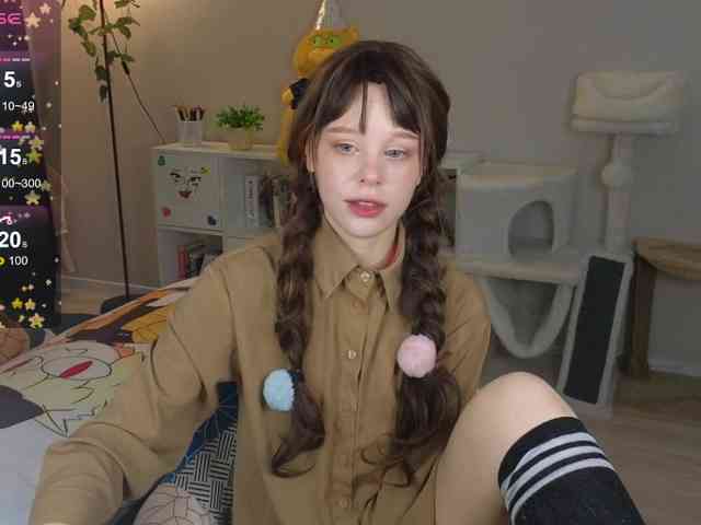 GingerSnapDoll webcam