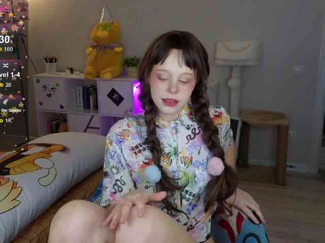 GingerSnapDoll webcam