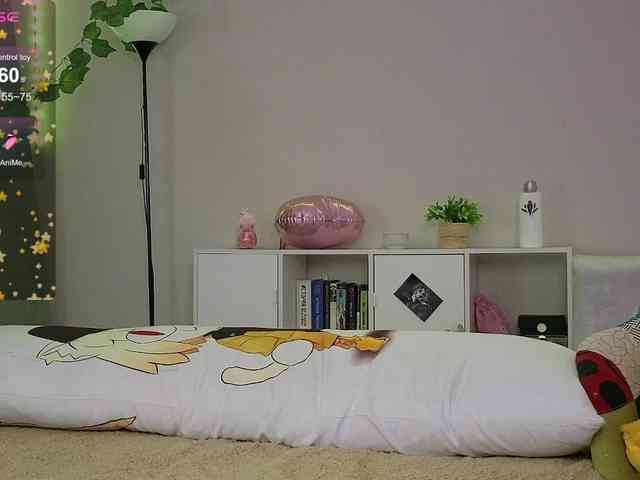 GingerSnapDoll webcam