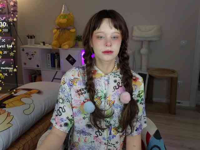 GingerSnapDoll webcam