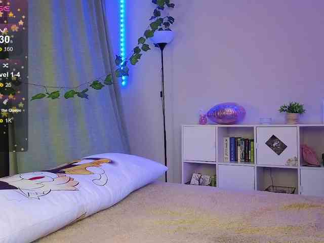 GingerSnapDoll webcam