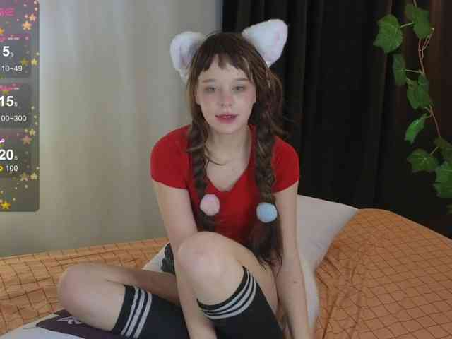 GingerSnapDoll webcam