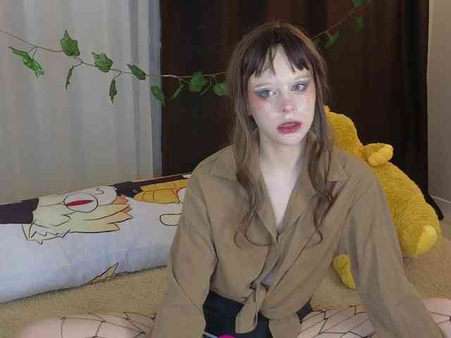 GingerSnapDoll webcam