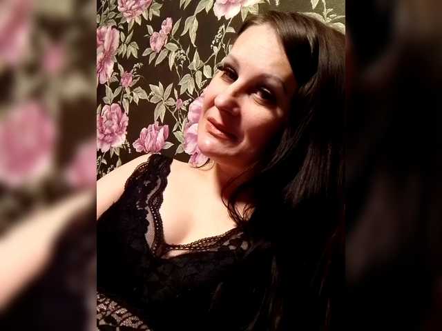 Tolst's BongaCams show and profile