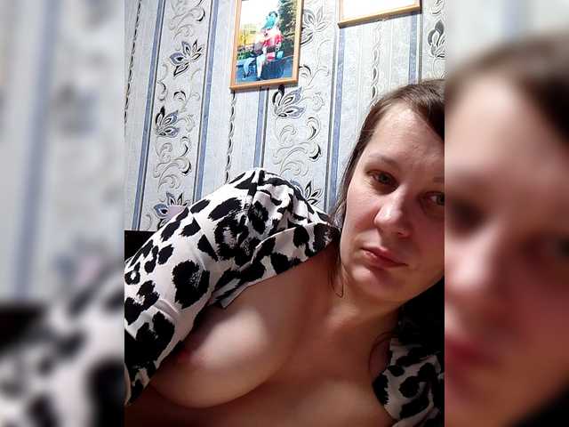 Tolst's BongaCams show and profile