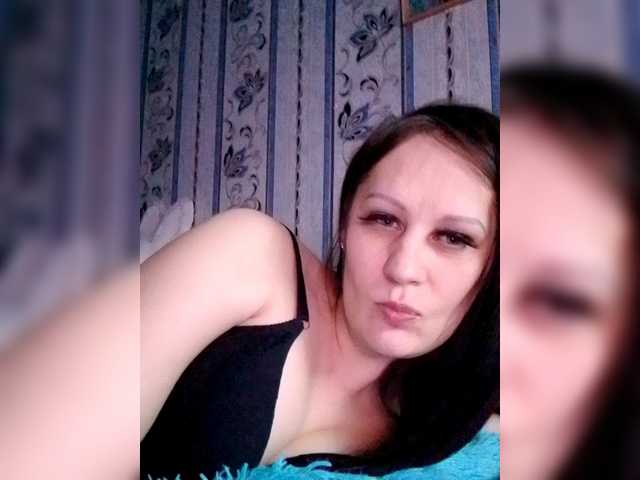 Tolst's BongaCams show and profile