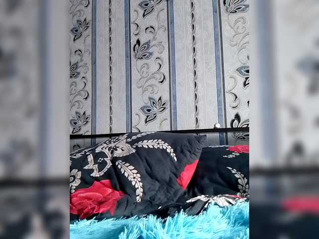 Tolst's BongaCams show and profile