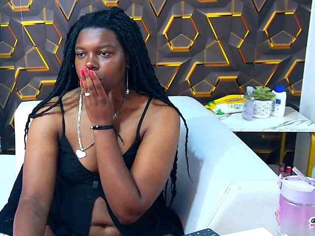 blackvelvet013 webcam