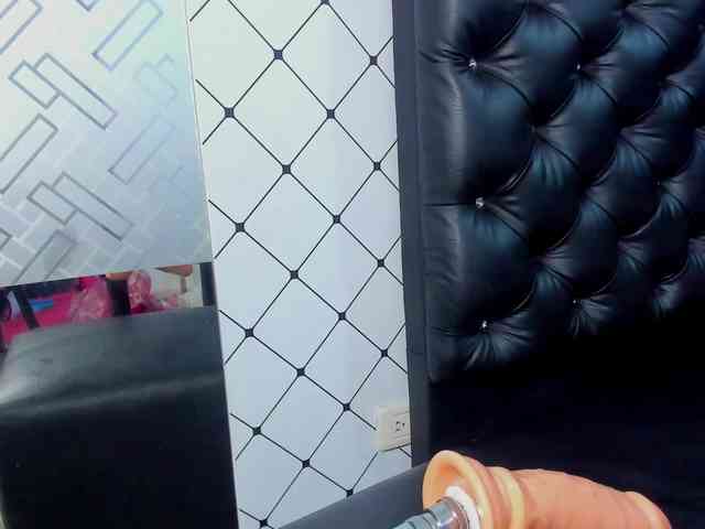 SAMMY-THEMADAME SAMMY-THEMADAME