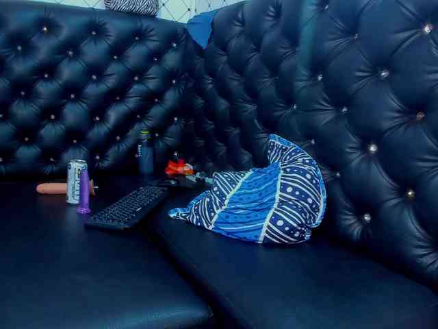 SAMMY-THEMADAME SAMMY-THEMADAME