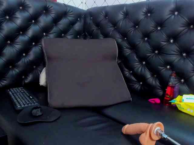 SAMMY-THEMADAME SAMMY-THEMADAME