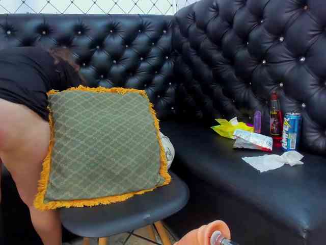 SAMMY-THEMADAME SAMMY-THEMADAME