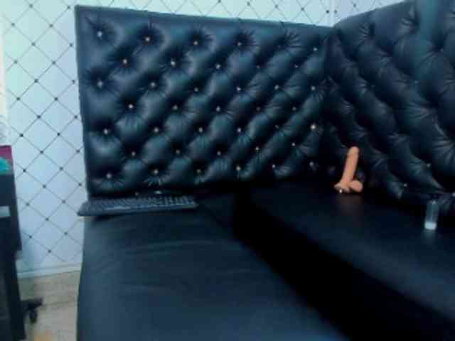 SAMMY-THEMADAME SAMMY-THEMADAME