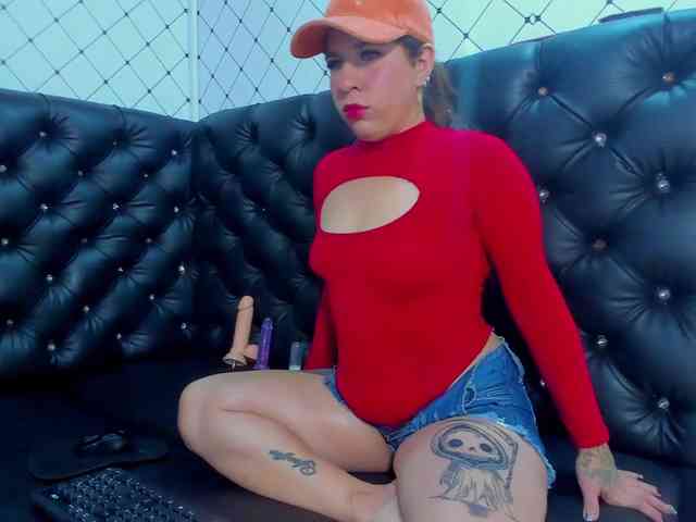 SAMMY-THEMADAME SAMMY-THEMADAME