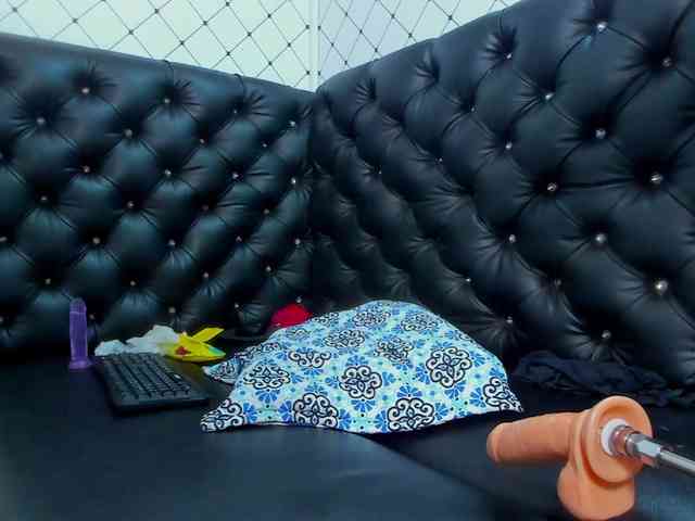 SAMMY-THEMADAME SAMMY-THEMADAME