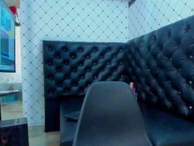 SAMMY-THEMADAME SAMMY-THEMADAME