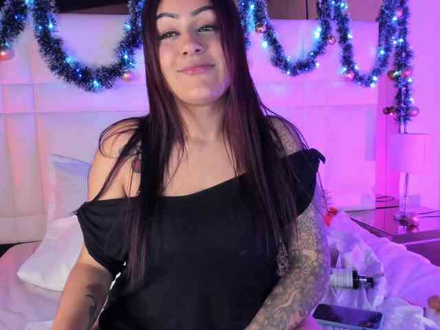 Cherryy-Bloom webcam