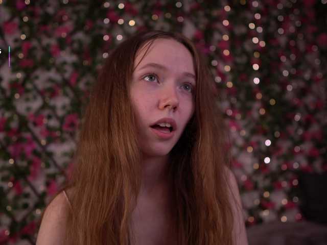 HoneyAhegao's BongaCams show and profile