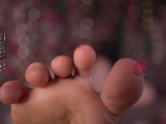 HoneyAhegao's BongaCams show and profile