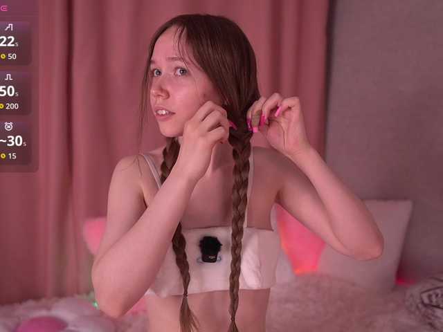 HoneyAhegao's BongaCams show and profile