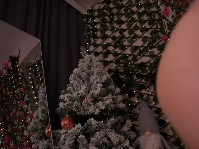 HoneyAhegao's BongaCams show and profile