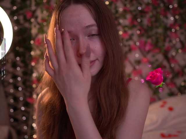 HoneyAhegao's BongaCams show and profile