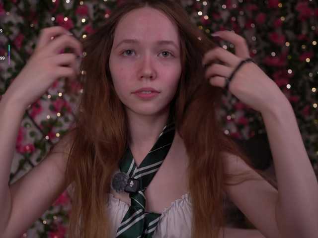 HoneyAhegao's BongaCams show and profile