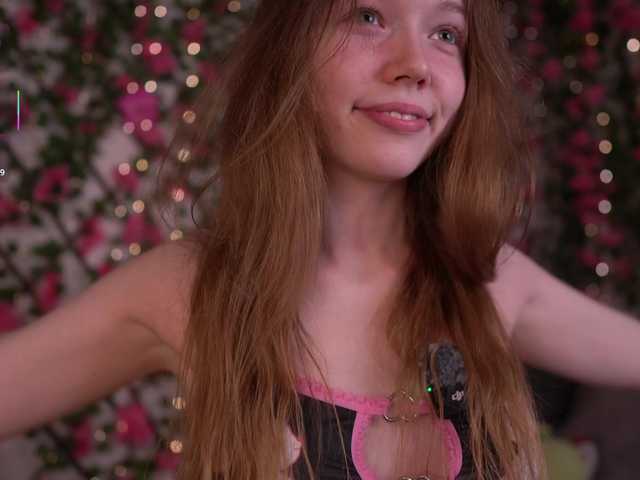 HoneyAhegao's BongaCams show and profile