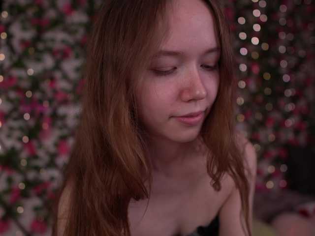 HoneyAhegao's BongaCams show and profile