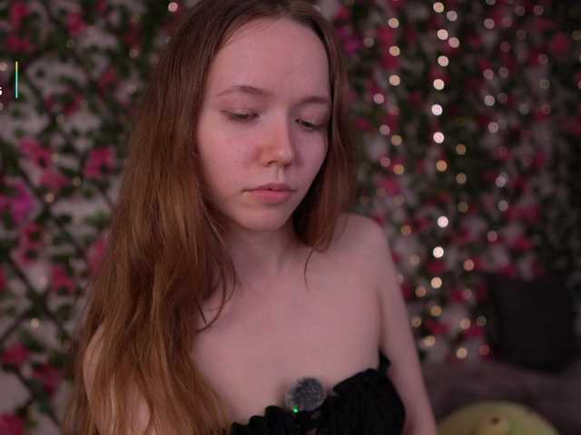 HoneyAhegao's BongaCams show and profile